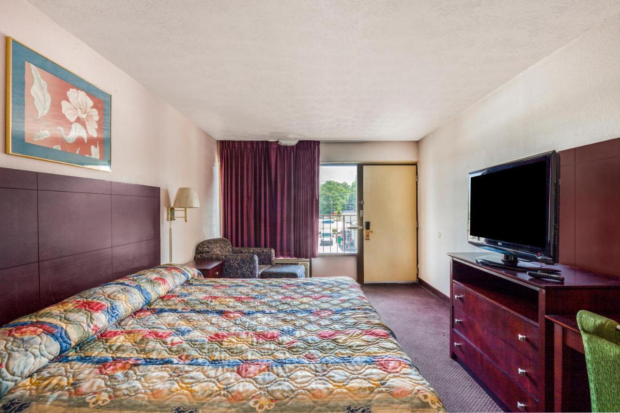 Oyo Hotel Decatur I-20 East & Wesley Club Dr Eksteriør bilde