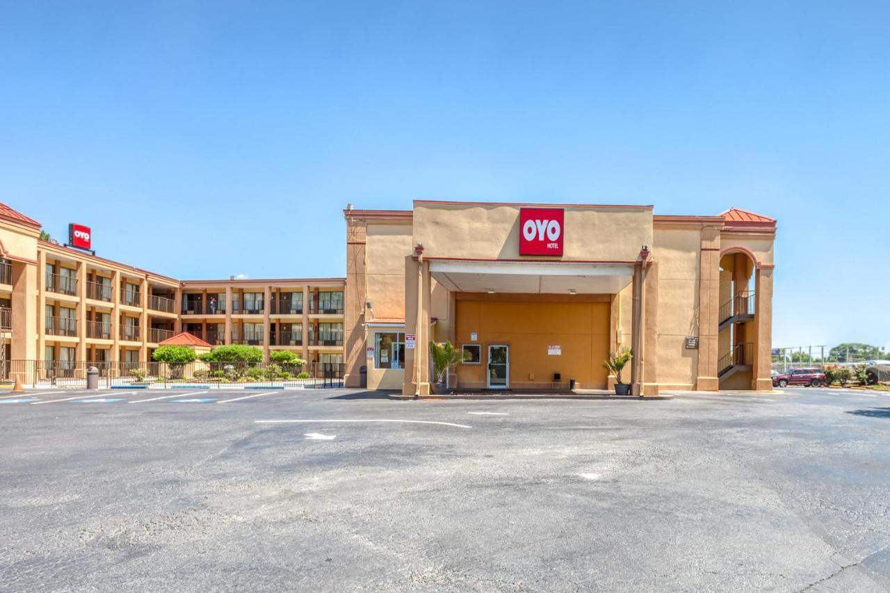 Oyo Hotel Decatur I-20 East & Wesley Club Dr Eksteriør bilde